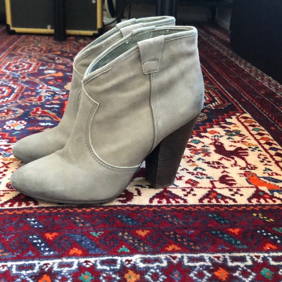 Grey suede Ash booties - Picture 2 of 8